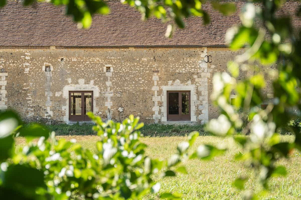 Maison Fertile, gîte grande capacité 15 à 18 personnes avec salle de pratique yoga dans le Perche